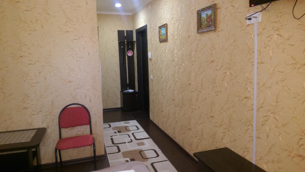 Home Hotel Astana Luaran gambar